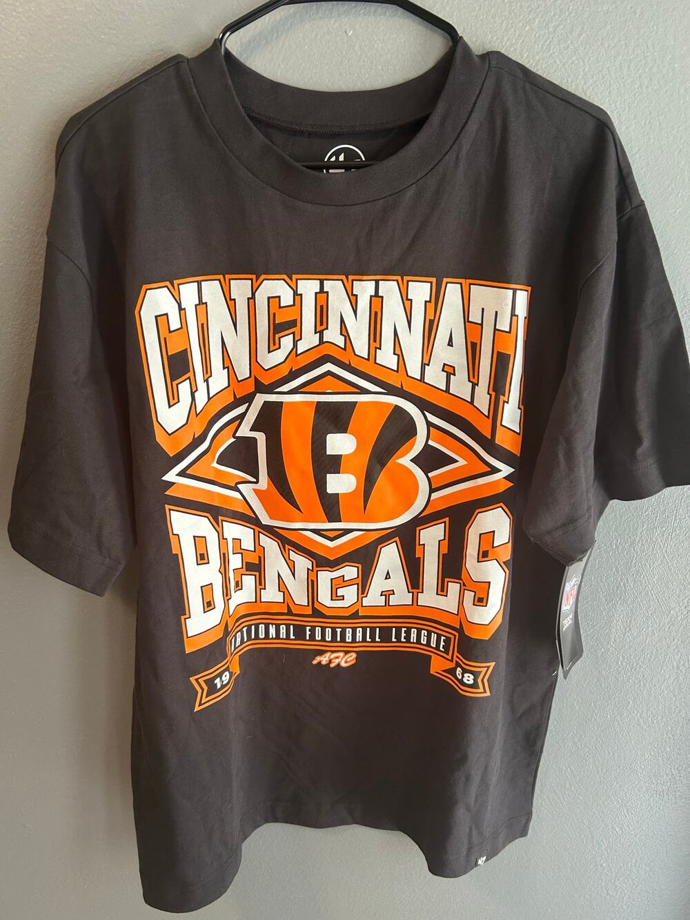 Cincinnati Bengals '47 Brand Large Black T-Shirt (NWT)